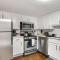 Stylish & Blissful 2BR Apartment in Chicago - Barry 837-GB - شيكاغو