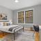 3BR Beautifully Designed Apt close to Shops - Belmont A3 - Чикаго