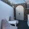 Sun Naam Home Santorini with heated jacuzzi