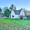 THREE BEDROOM Rural, relaxing and peaceful,DOGS welcome! With Cymru Holidays - 阿伯加文尼