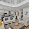 Large 6BR Themed Family Villa Near Disney world