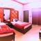 Gulshan Palace Near Millennium Mall Agha khan Hospital Airport