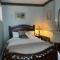 1 Br Private Victorian Apt in convenient City location on 5 acre, sleeps 4 - باوكيبسي