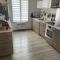 centre Pierrefonds superbe appartement + parking