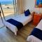 Linden Terrace 4 - 6 Sleeper - Wheelchair & Pet-friendly with Great Sea Views!