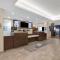 Days Inn & Suites by Wyndham Lindsay - Lindsay