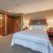 A305 Studio & Loft Lake View