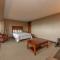 A305 Studio & Loft Lake View