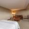 A305 Studio & Loft Lake View