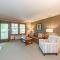 B106 One Bedroom Standard View