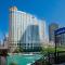 Sheraton Grand Chicago Riverwalk