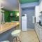 DesenzanoLoft Official Partner MARRIOTT Homes & Villas - Green family Apartment with private box parking