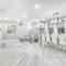 Charming and Luxurious 2BR+1Bath Guest Suite - 多伦多