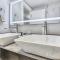 Charming and Luxurious 2BR+1Bath Guest Suite
