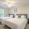 Modern Stunning SouthPark/Cotswold Home!