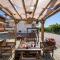 Eagles Nest - Bella studio flat