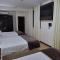 Hotel Imperio Real