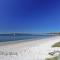 Kooringal 6, 105 Soldiers Point Rd - waterfront unit