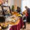 Logis Hôtel Restaurant Le Fruitier - 维勒迪厄雷波埃勒