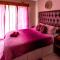 Invite Guest House Self Catering Accommodation - Фандербейлпарк