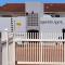 Nomads Nook 8 - 8 Sleeper - Amazing Sea Views!