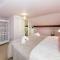 Pass the Keys 3 Storey Townhouse