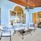 Almeria Court Pool Home