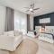 2017 built waterfront home w/ heated pool, hot tub & two master suites - جزيرة ماركو