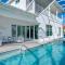 2017 built waterfront home w/ heated pool, hot tub & two master suites - جزيرة ماركو