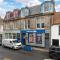 Spacious 2 bedroom High Street apartment - North Berwick