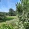 Stylish Apartment in Leafy Ealing