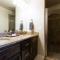Cactus Rose Villa with 2 Pools 2 Spas Gym - 华盛顿