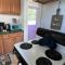 The Purple Door apt in the heart of Radford city