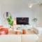 Elegant 3BR with Assistant Room at Harbour Views Tower 1 by Deluxe Holiday Homes - 迪拜