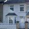 Newly renovated, hi-spec three bed, forest view home - Cwmcarn