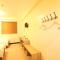 Leo Hotel - Lifestrong Property Inc