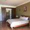 Ocean-view penthouse with roof terrace, Grand Baie, Waterside complex - The Vale