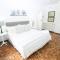 Splash Rock Beachfront Villa - Umtentweni