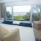 Splash Rock Beachfront Villa - Umtentweni