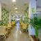 H-A Hotel Trebol