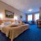 Hotel Century