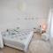 Holiday Home T