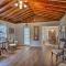 Waterfront Vacation Rental on Lake Mirror!