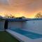 Alojamiento El Pez Casa con piscina climatizada - Villafranca de los Caballeros