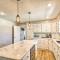 Lakeview Home - 1 Mile from Bull Shoals Lake!