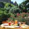 Le Cellier de Beaulieu, au pied de la Cité, Maison de Vacances avec Climatisation et Jacuzzi Le Cellier de Beaulieu, au pied de la Cité, Maison de Vacances avec Climatisation et Jacuzzi