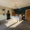 Haydn House Luxurious Retreat - 4 bedroom, 10 guest max, Perfect home away from home - Nottingham