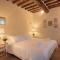 Donato Farmhouse Apartment with shared Pool - Lucca