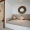 Villa Pulau I, 1BR Luxury Private Villa with Pool in North of Bali, Pemuteran, within Walking Distance to a Wild Beach