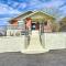 Colorful El Paso Home with Deck and Mtn Views! - El Paso